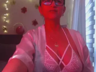 Isabel Sofia's Live Sex Cam Show