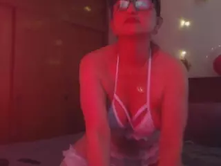 Isabel Sofia's Live Sex Cam Show