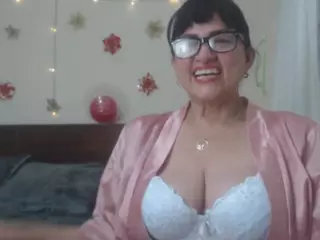 Isabel Sofia's Live Sex Cam Show