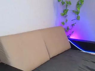 paradisepleasure's Live Sex Cam Show