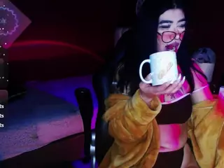 sarayy-collins's Live Sex Cam Show