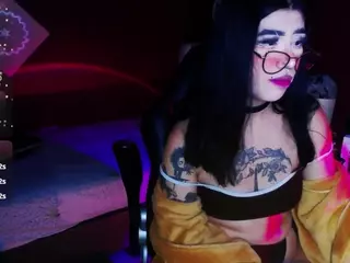 sarayy-collins's Live Sex Cam Show