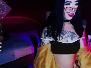 sarayy-collins's Live Sex Cam Show
