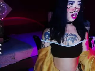 sarayy-collins's Live Sex Cam Show