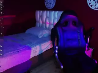 sarayy-collins's Live Sex Cam Show