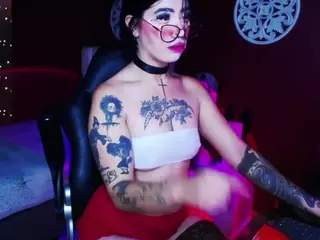 sarayy-collins's Live Sex Cam Show