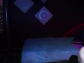 sarayy-collins's Live Sex Cam Show