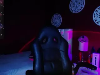 sarayy-collins's Live Sex Cam Show