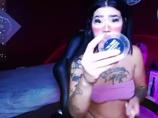 sarayy-collins's Live Sex Cam Show
