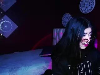 sarayy-collins's Live Sex Cam Show