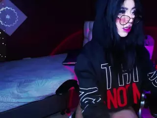 sarayy-collins's Live Sex Cam Show