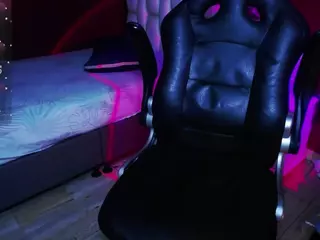 sarayy-collins's Live Sex Cam Show