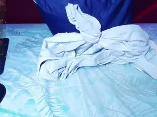 sarayy-collins's Live Sex Cam Show