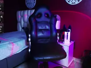 sarayy-collins's Live Sex Cam Show