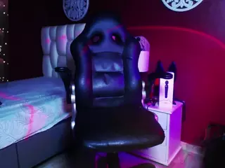 sarayy-collins's Live Sex Cam Show