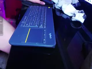 sarayy-collins's Live Sex Cam Show