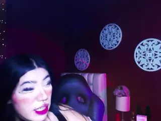 sarayy-collins's Live Sex Cam Show