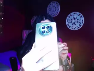 sarayy-collins's Live Sex Cam Show