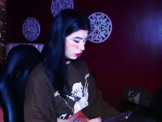sarayy-collins's Live Sex Cam Show