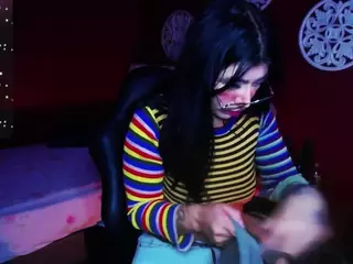 sarayy-collins's Live Sex Cam Show