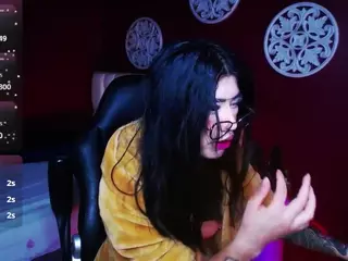sarayy-collins's Live Sex Cam Show