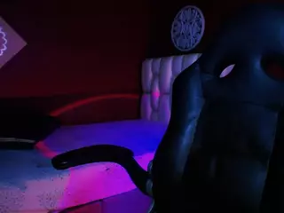 sarayy-collins's Live Sex Cam Show
