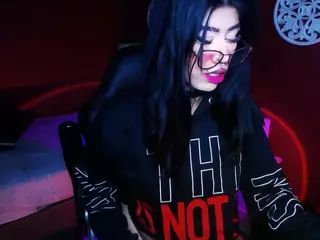 sarayy-collins's Live Sex Cam Show