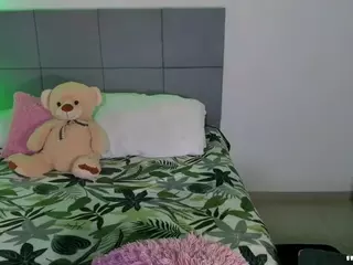 luisa's Live Sex Cam Show