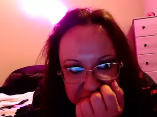 beautifulxxdisaster22's Live Sex Cam Show