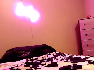 beautifulxxdisaster22's Live Sex Cam Show