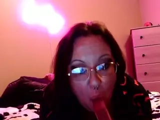 beautifulxxdisaster22's Live Sex Cam Show