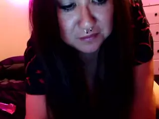 beautifulxxdisaster22's Live Sex Cam Show