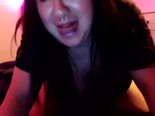 beautifulxxdisaster22's Live Sex Cam Show