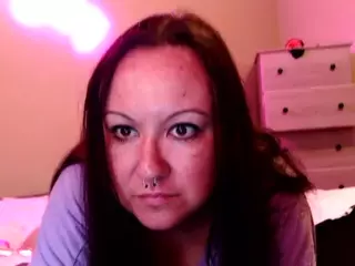 beautifulxxdisaster22's Live Sex Cam Show