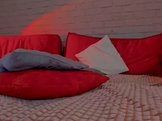 BettyKors's Live Sex Cam Show