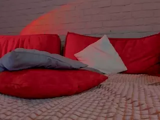 BettyKors's Live Sex Cam Show