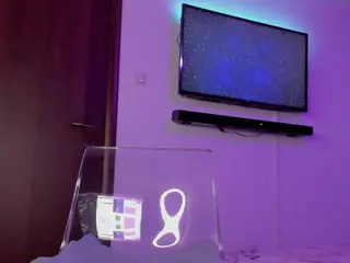 Bri4anna's Live Sex Cam Show