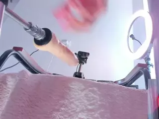 Curly-Sue's Live Sex Cam Show