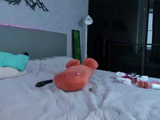 Curly-Sue's Live Sex Cam Show