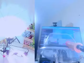 S i m o n e's Live Sex Cam Show