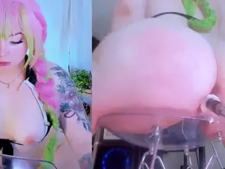 S i m o n e's Live Sex Cam Show