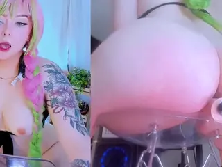 S i m o n e's Live Sex Cam Show