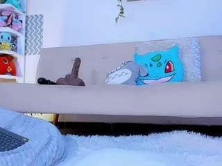 S I M O N E