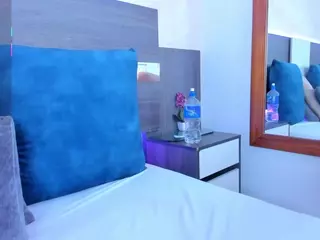 susan-jane's Live Sex Cam Show