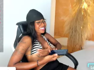 shenielxxx's Live Sex Cam Show