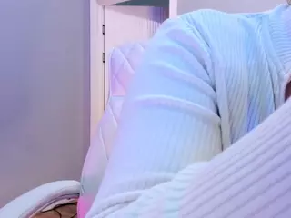 akura011's Live Sex Cam Show