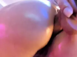 akura011's Live Sex Cam Show