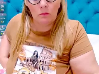 Nayla-Garner's Live Sex Cam Show