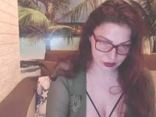 QueenNatashaX's Live Sex Cam Show