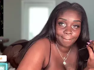 essenceblaque's Live Sex Cam Show